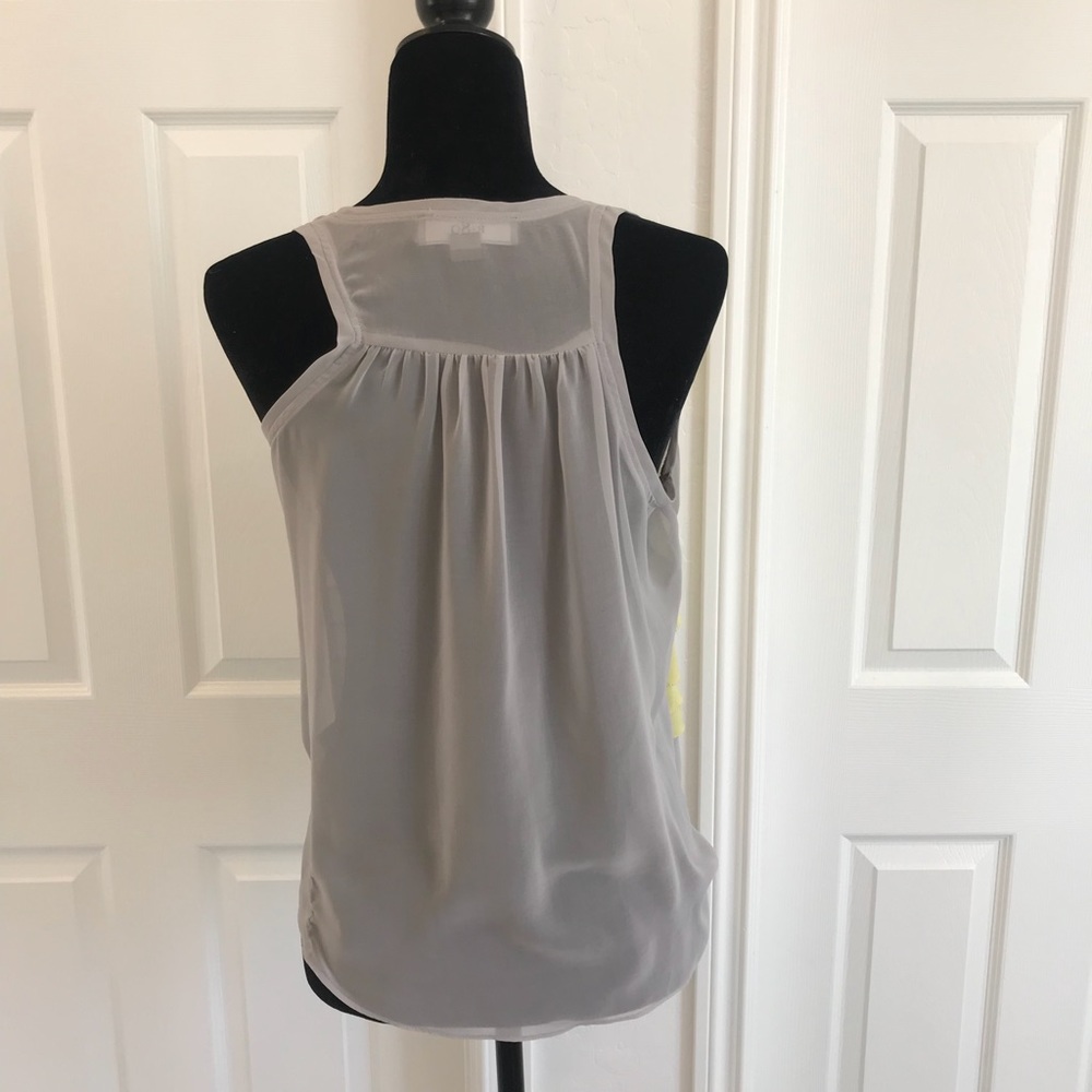 Silk Ruffle front tank - Picture 4 of 6